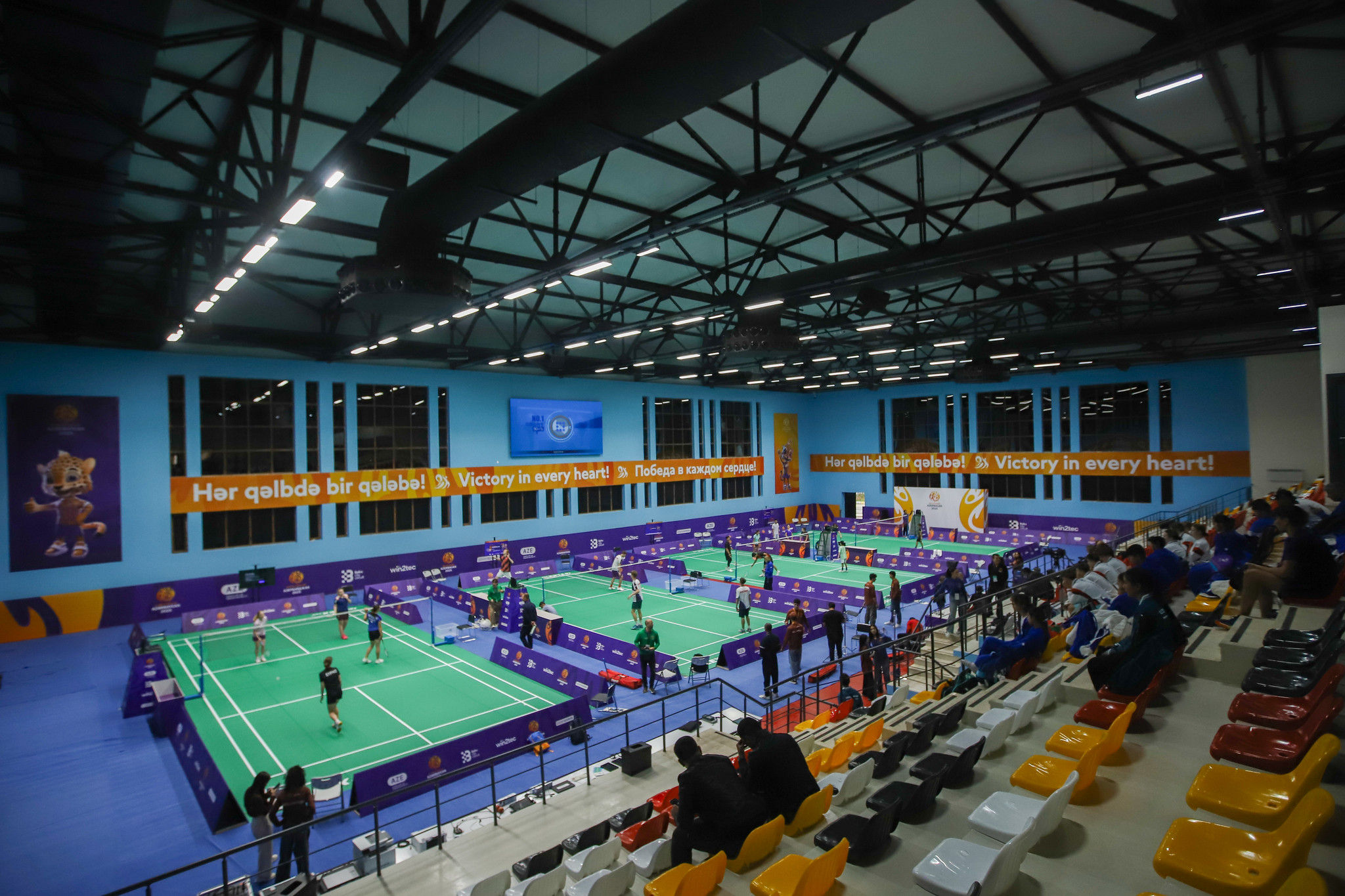 III MDB Oyunları: Badminton üzrə komandamız yarımfinalda